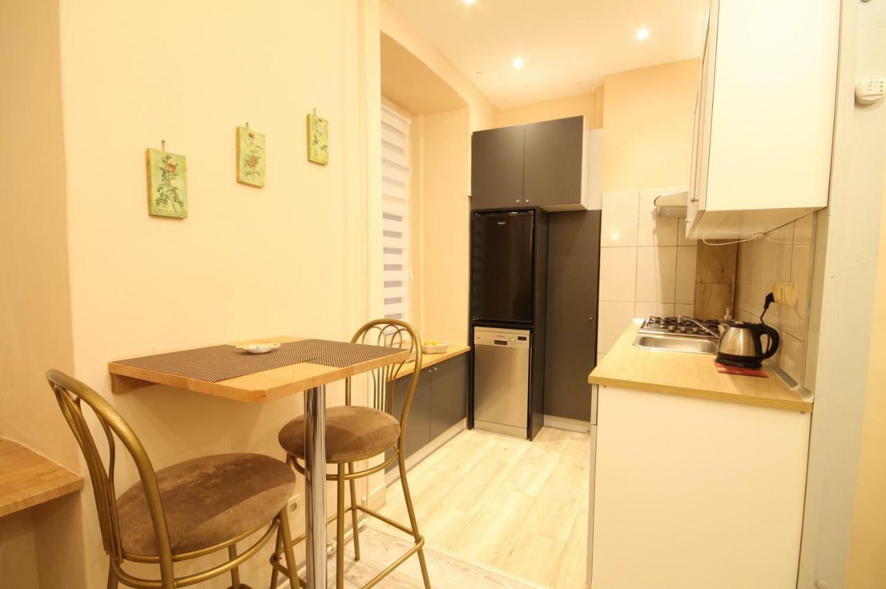 Studio Flat Grunwaldzka Up To 2Persons+1 Wroclaw Exterior photo